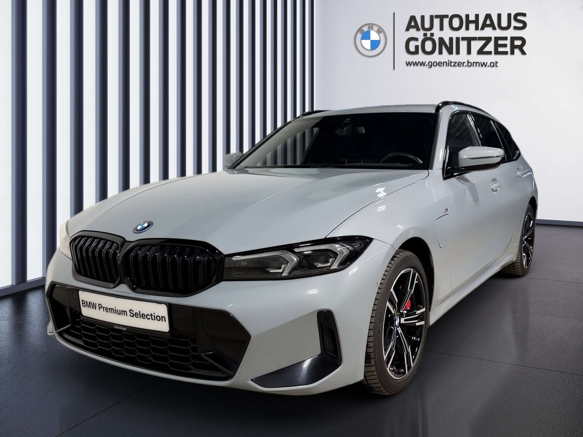 2024 BMW 330