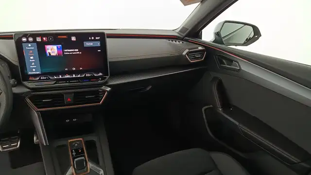 Cupra Leon view 13