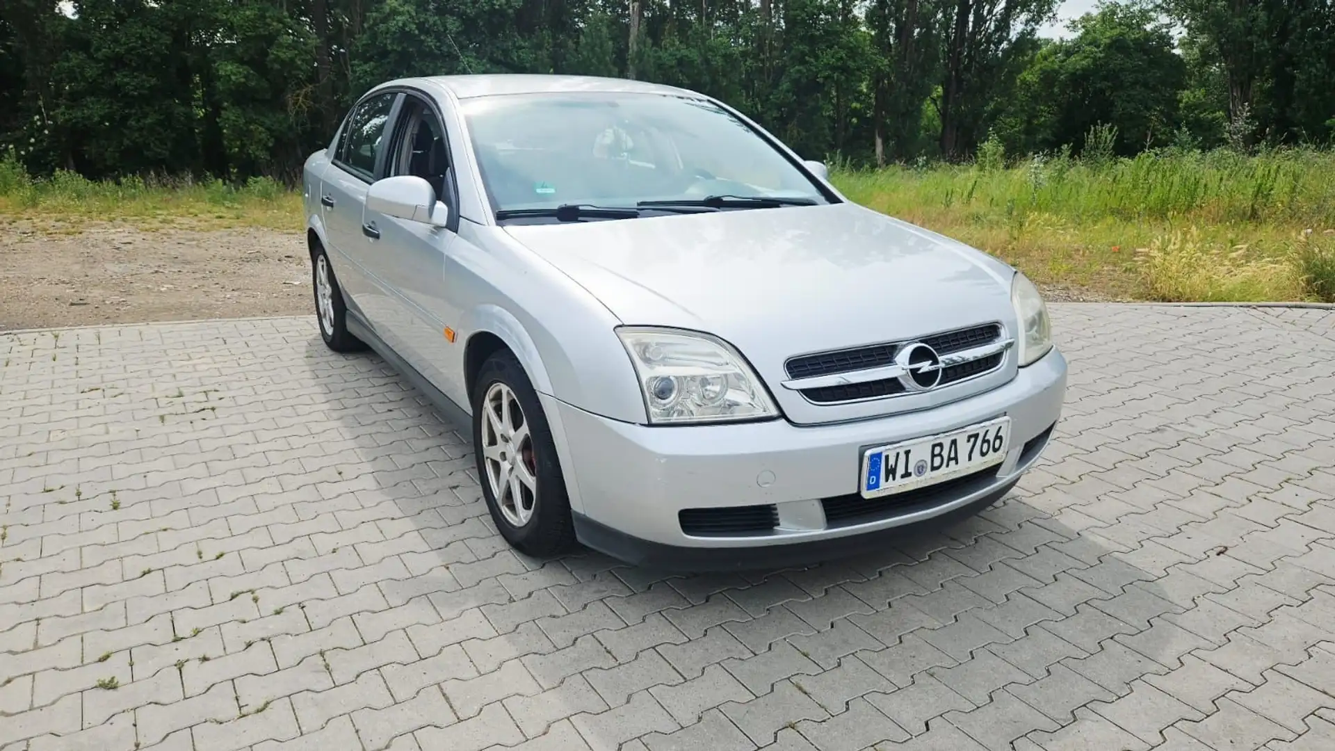 Opel Vectra 1.8 Elegance Silber - 2