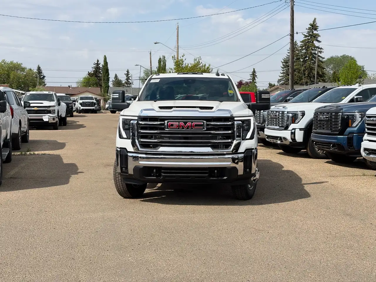 GMC Sierra 3500HD снимка GMC Sierra 3500HD