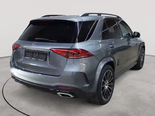Mercedes-Benz Gle view 4
