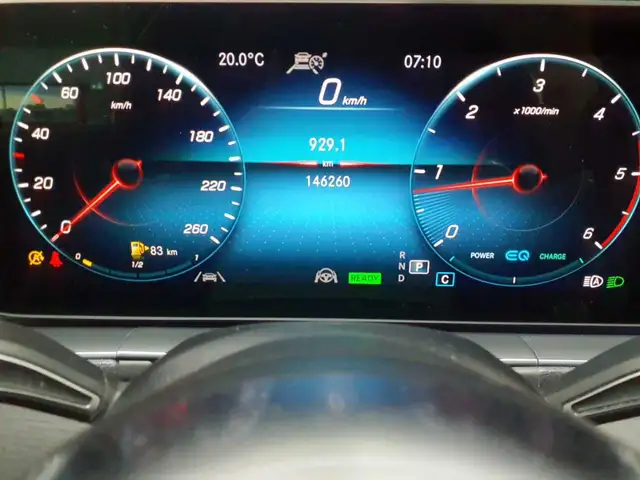 Mercedes-Benz Gle view 11