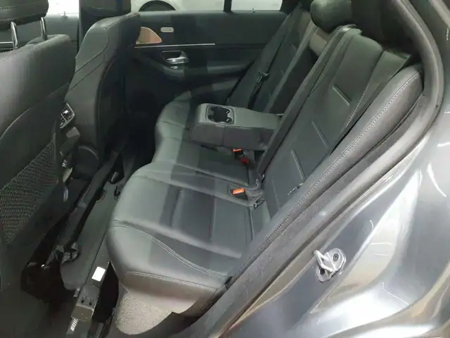 Mercedes-Benz Gle view 14