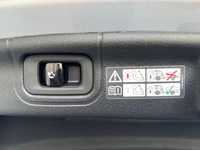 Mercedes-Benz C 300 de 4MATIC Totw LED Distr PTS Navi Pano HUD Ansicht 21