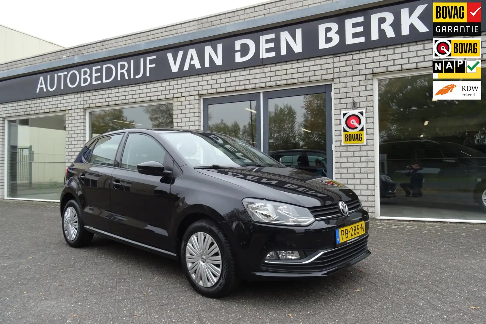 Volkswagen Polo 1.2 TSI Comfortline Zwart - 1