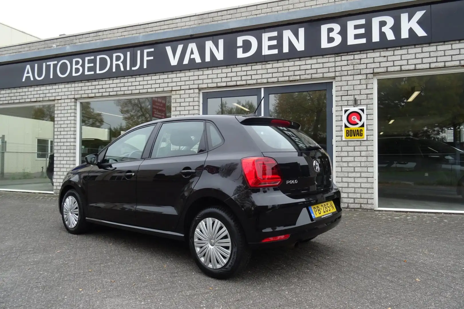 Volkswagen Polo 1.2 TSI Comfortline Zwart - 2