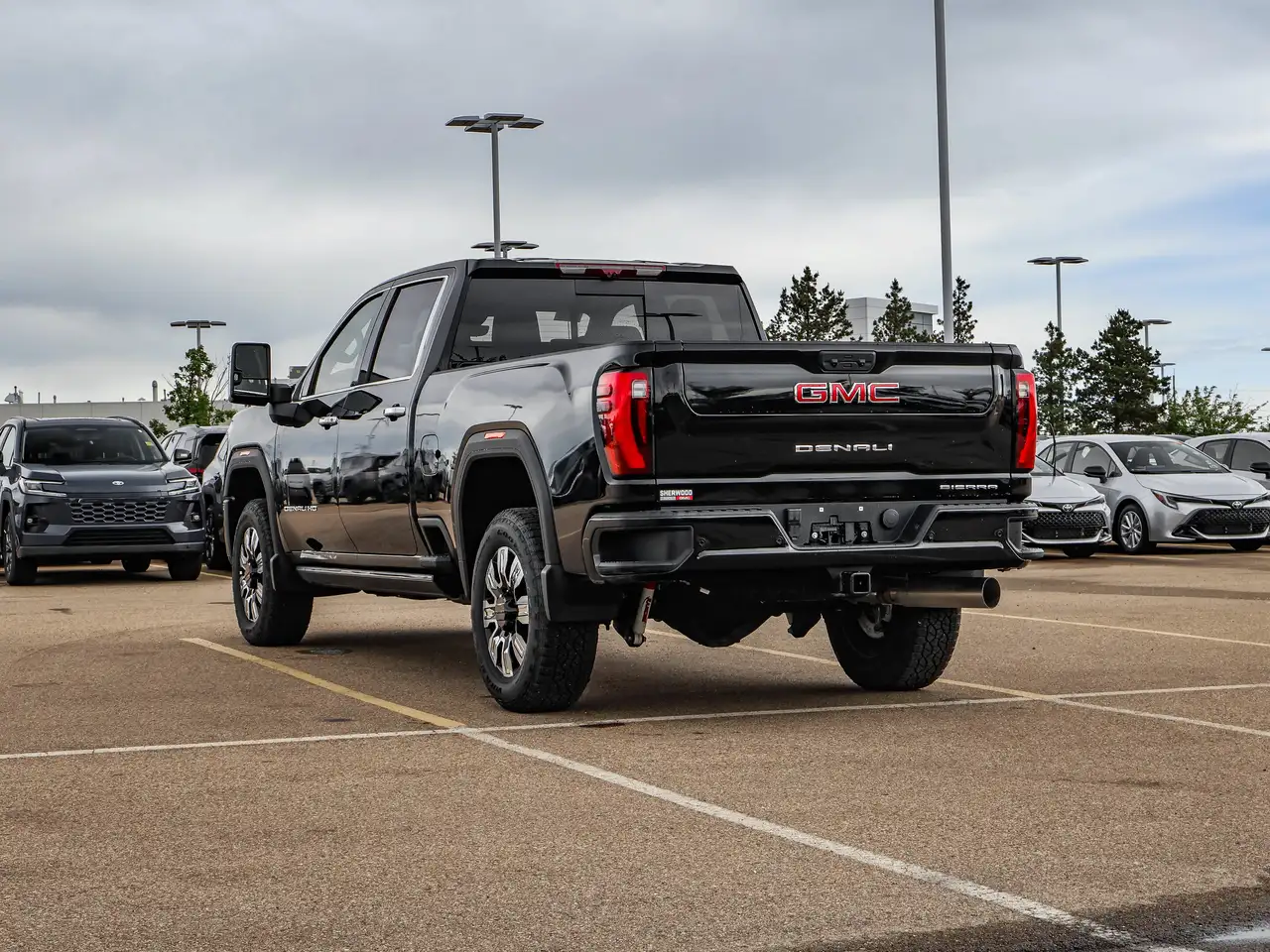 GMC Sierra 3500HD снимка GMC Sierra 3500HD
