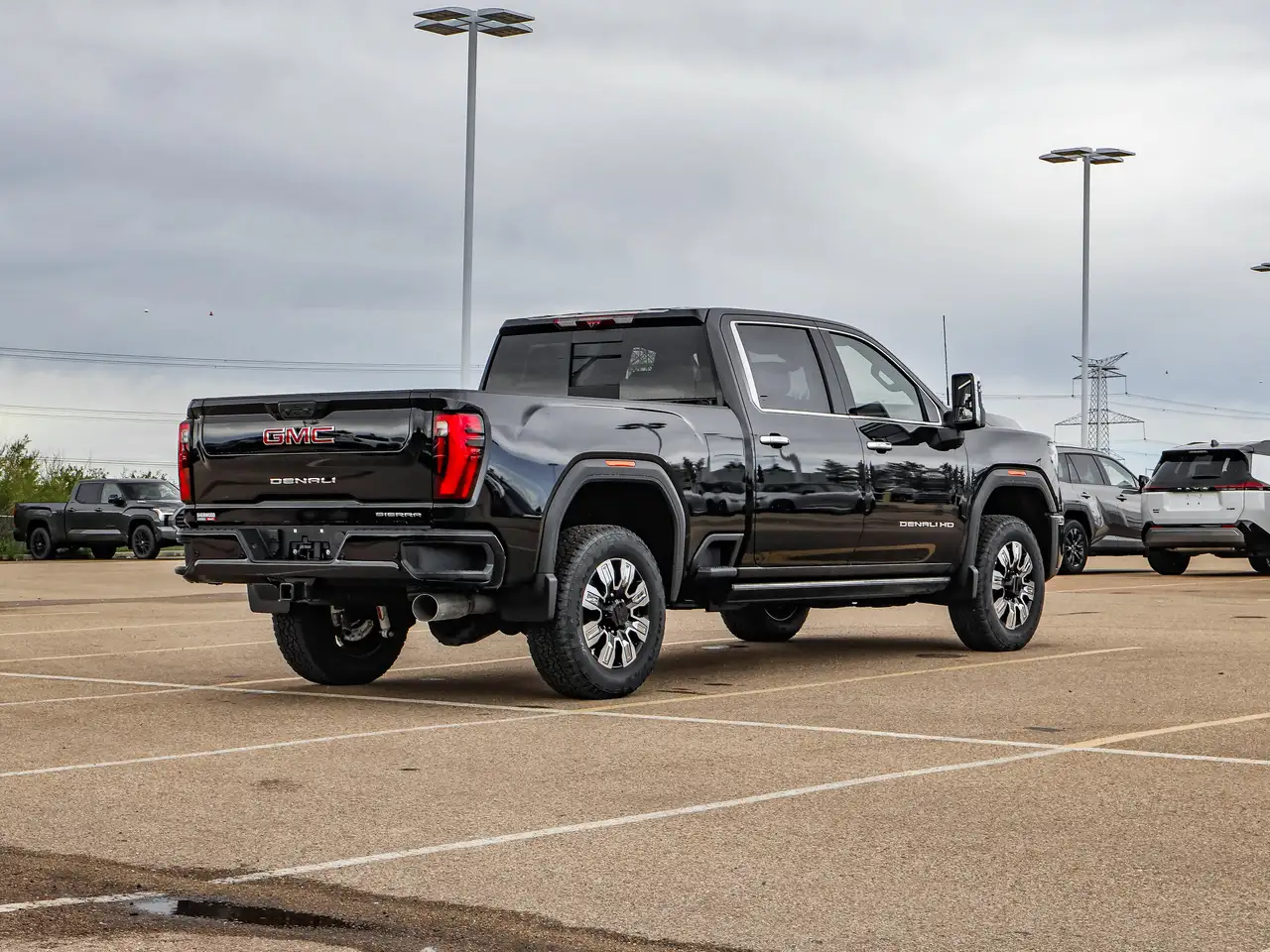 GMC Sierra 3500HD снимка GMC Sierra 3500HD