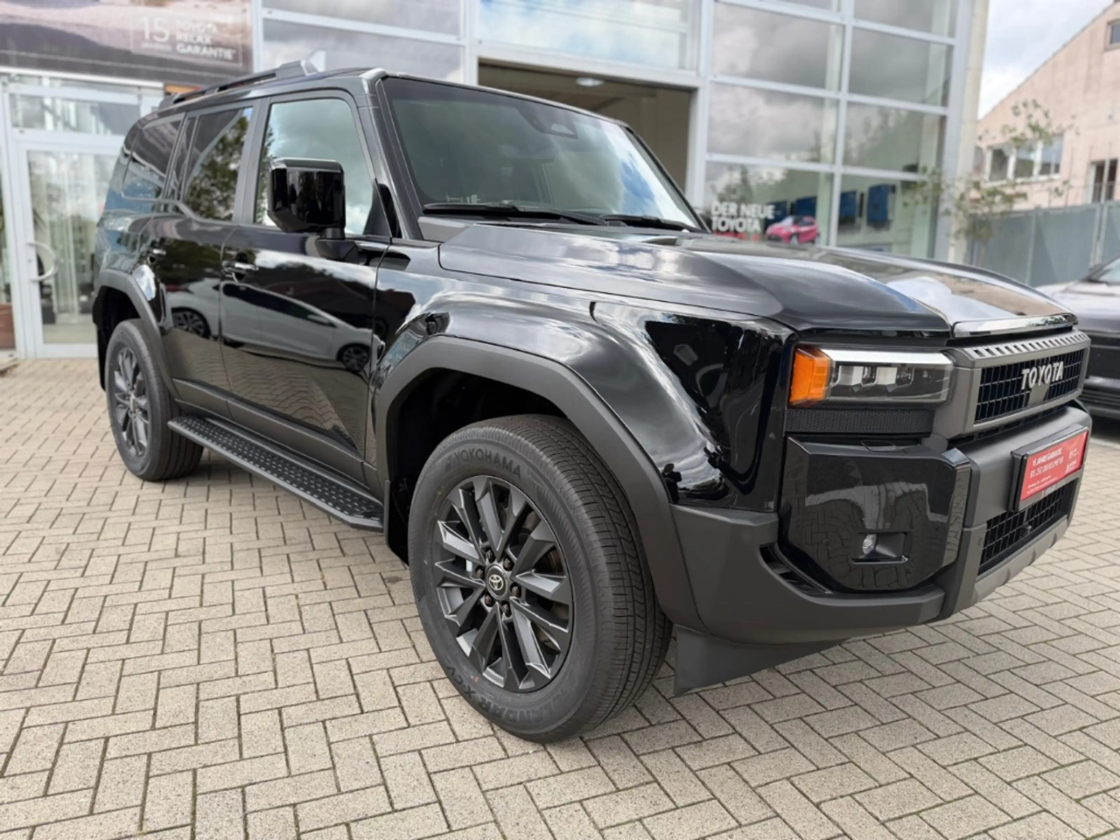 Toyota Land Cruiser Lounge 2.8l Pano ACC Leder MATRIX MHEV 3,5t