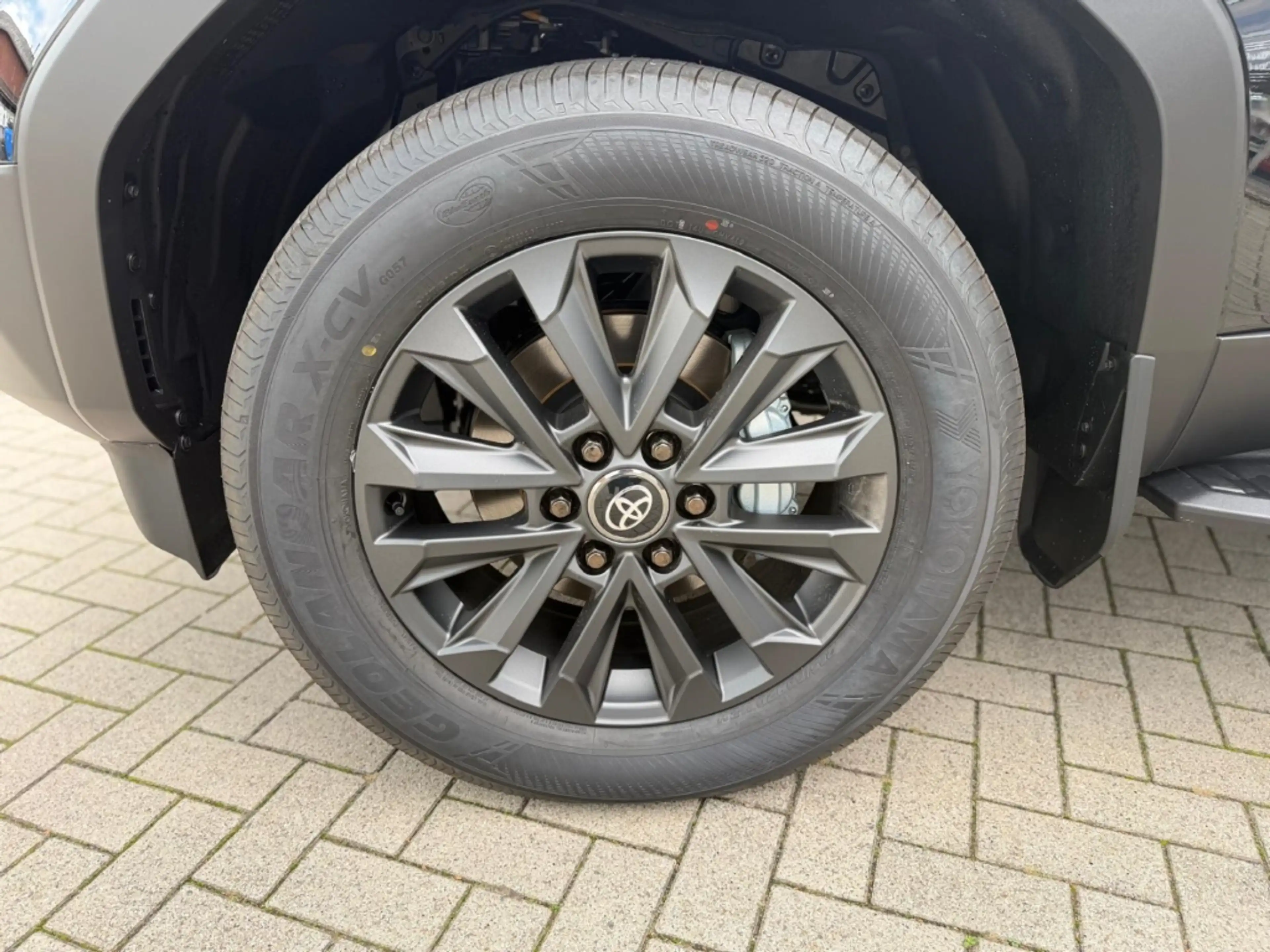 Toyota Land Cruiser Lounge 2.8l Pano ACC Leder MATRIX MHEV 3,5t — photo 8