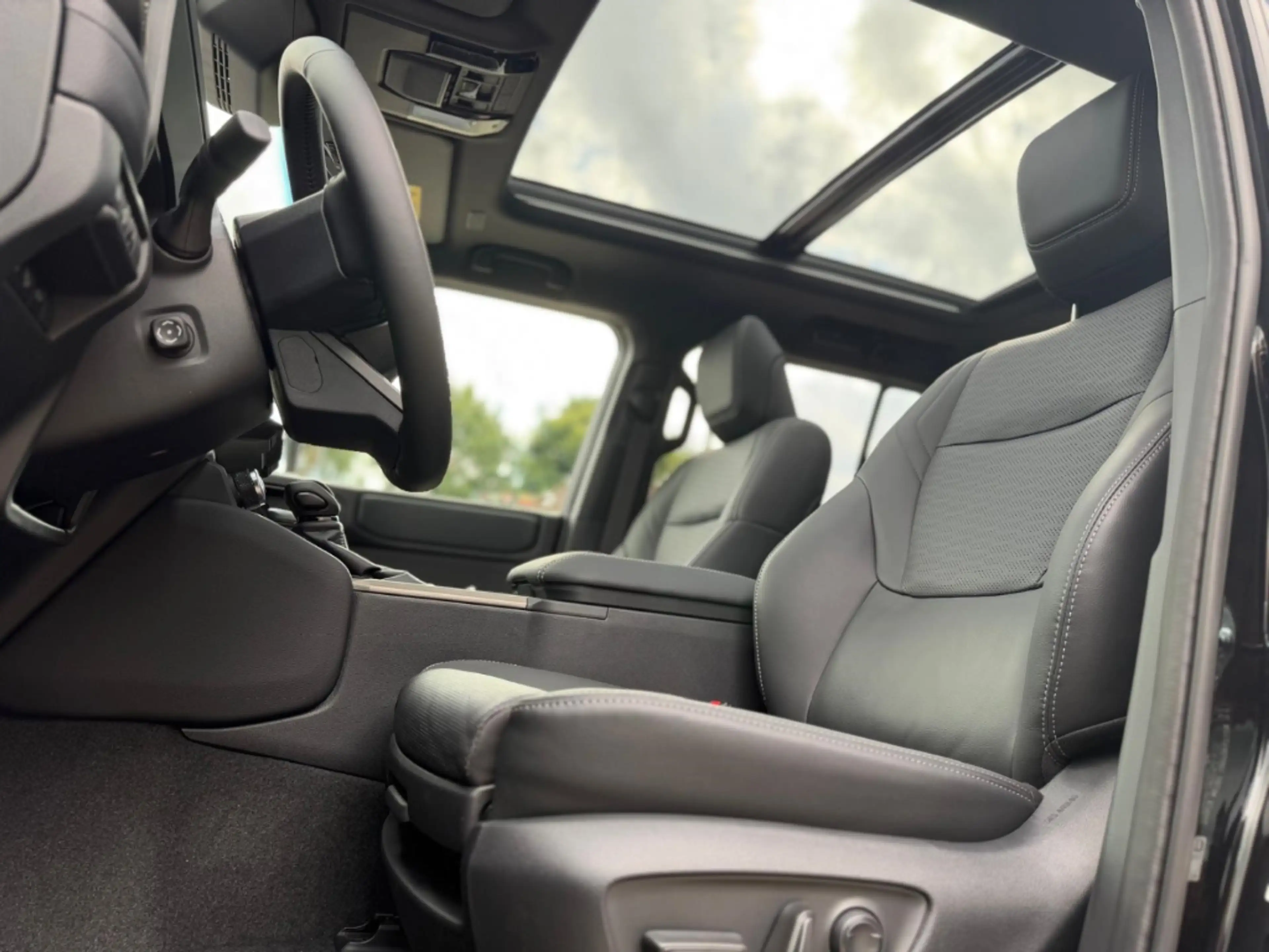 Toyota Land Cruiser Lounge 2.8l Pano ACC Leder MATRIX MHEV 3,5t — photo 10
