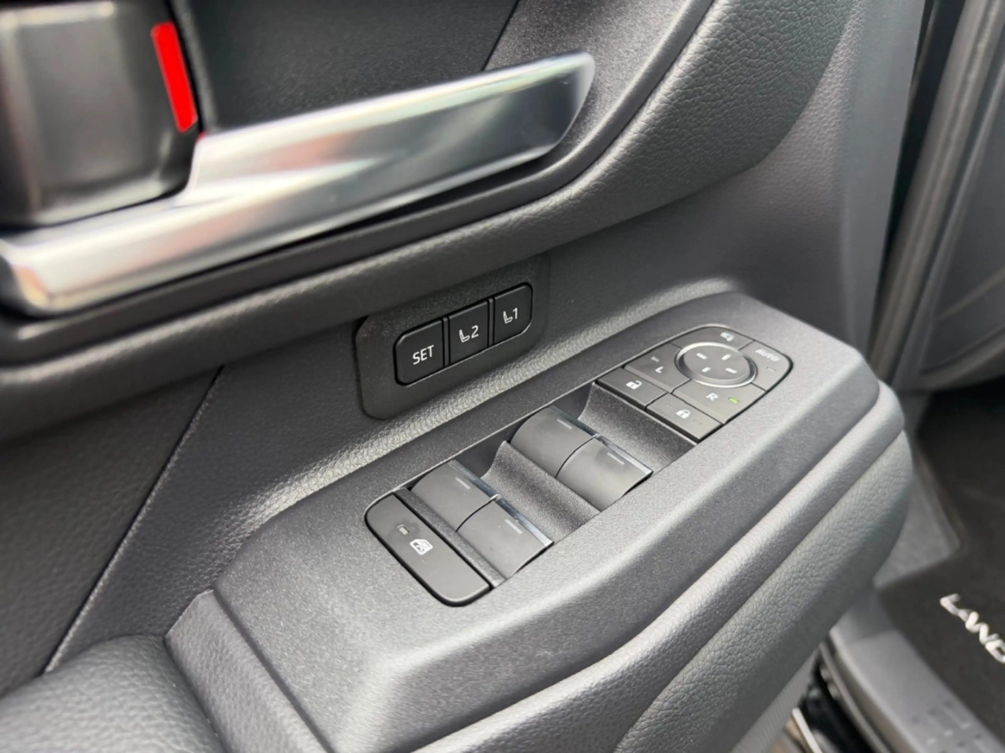 Toyota Land Cruiser Lounge 2.8l Pano ACC Leder MATRIX MHEV 3,5t — photo 11
