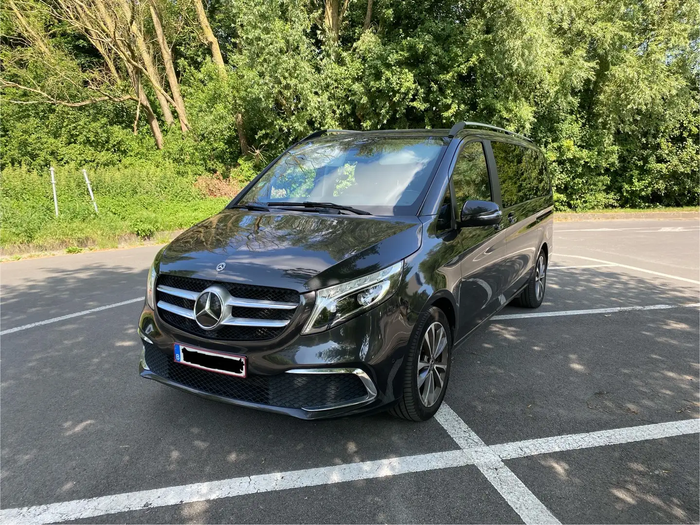 Mercedes-Benz V Gris - 1