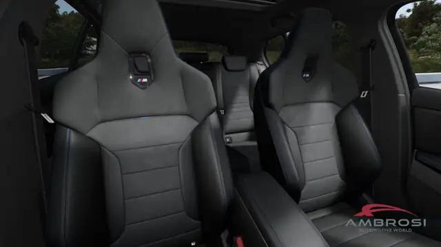BMW 1 Series view 12