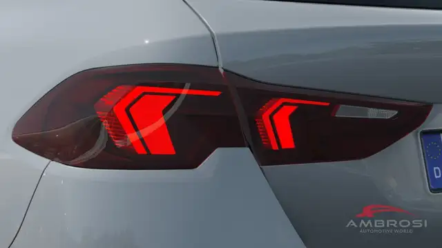 BMW 1 Series view 7