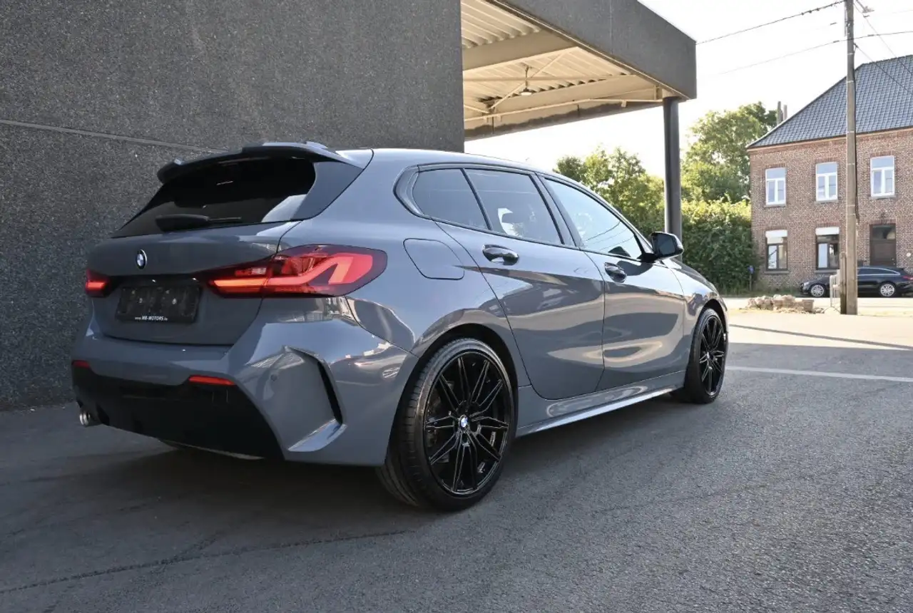 BMW 118