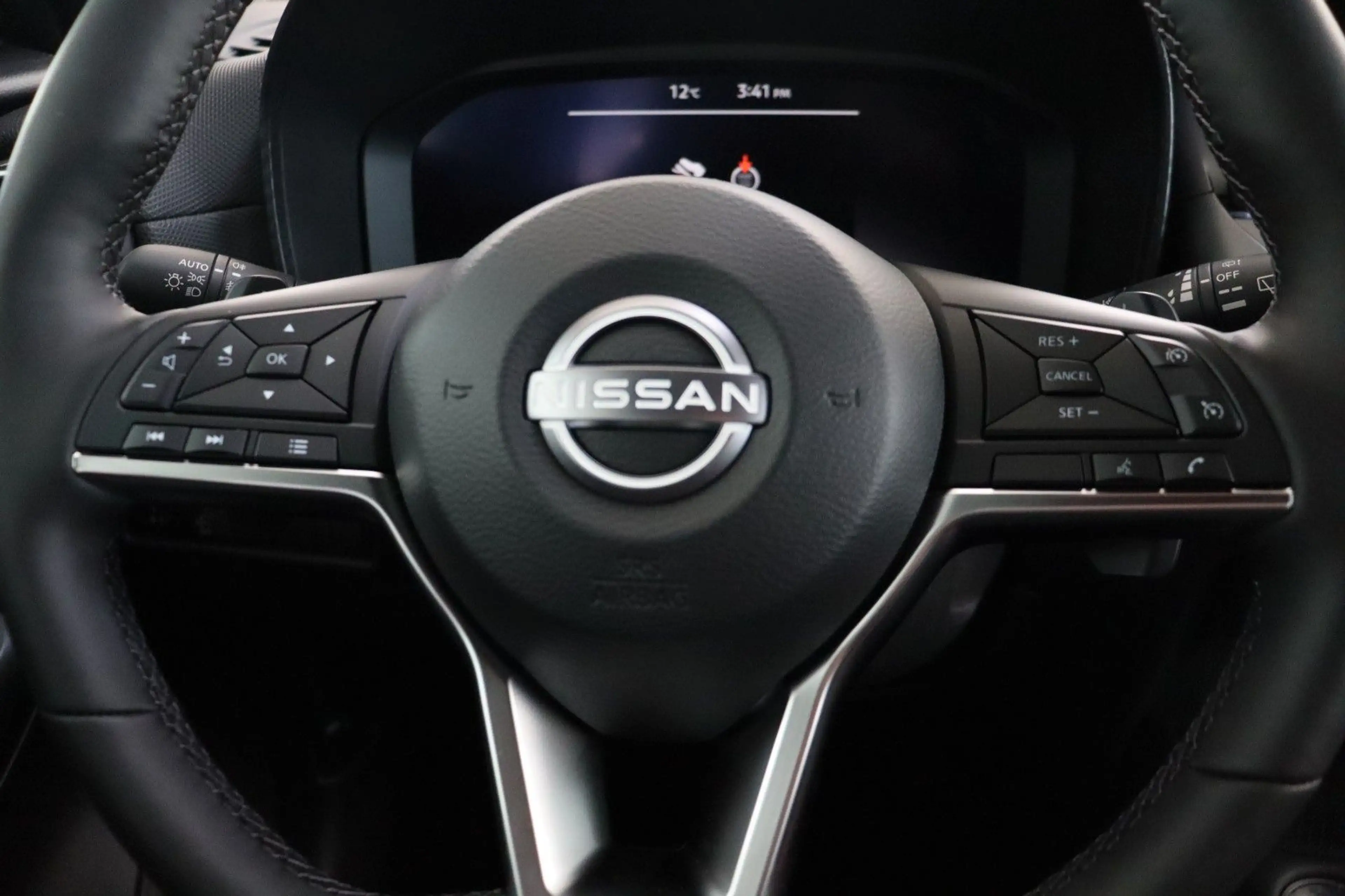 Nissan Juke 1.0 AT MJ2026 N-Connecta Navi LED T.Leder — photo 9