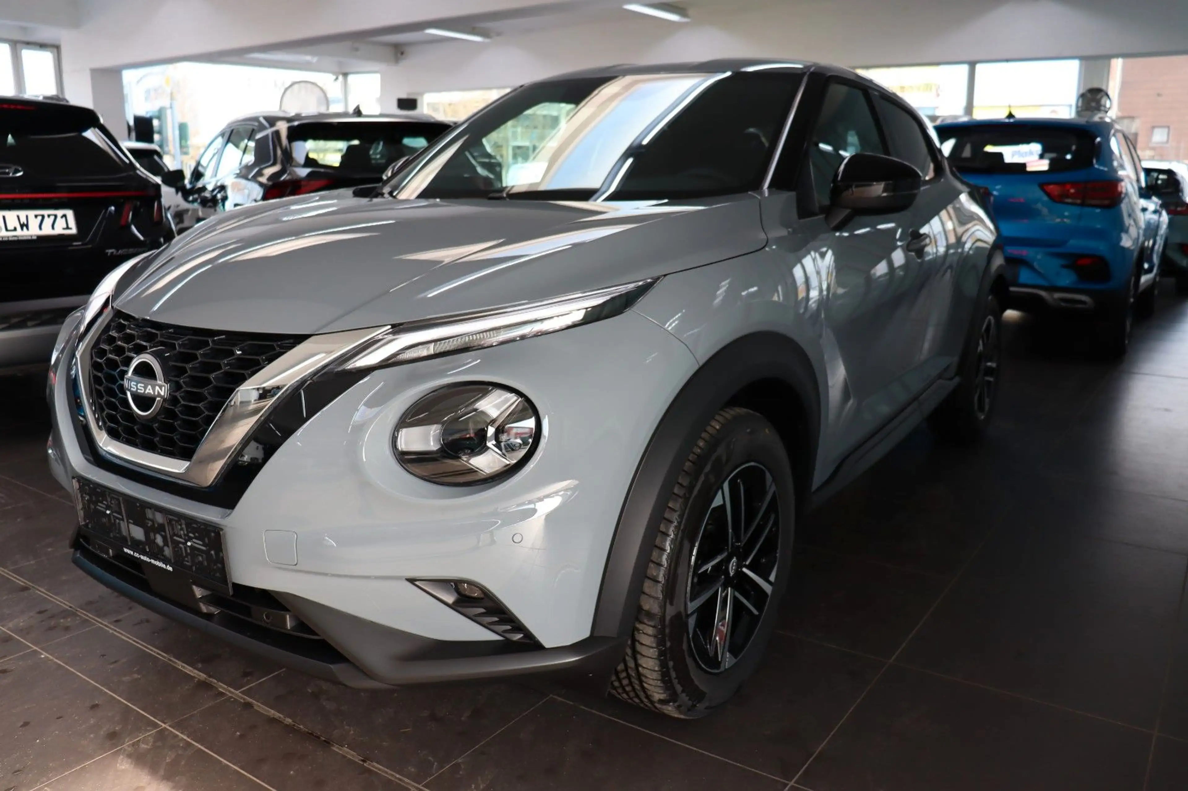 Nissan Juke 1.0 AT MJ2026 N-Connecta Navi LED T.Leder — photo 2