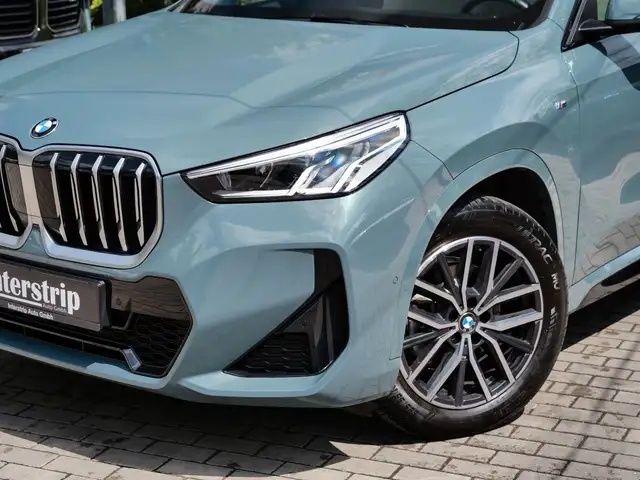 BMW X1 view 8