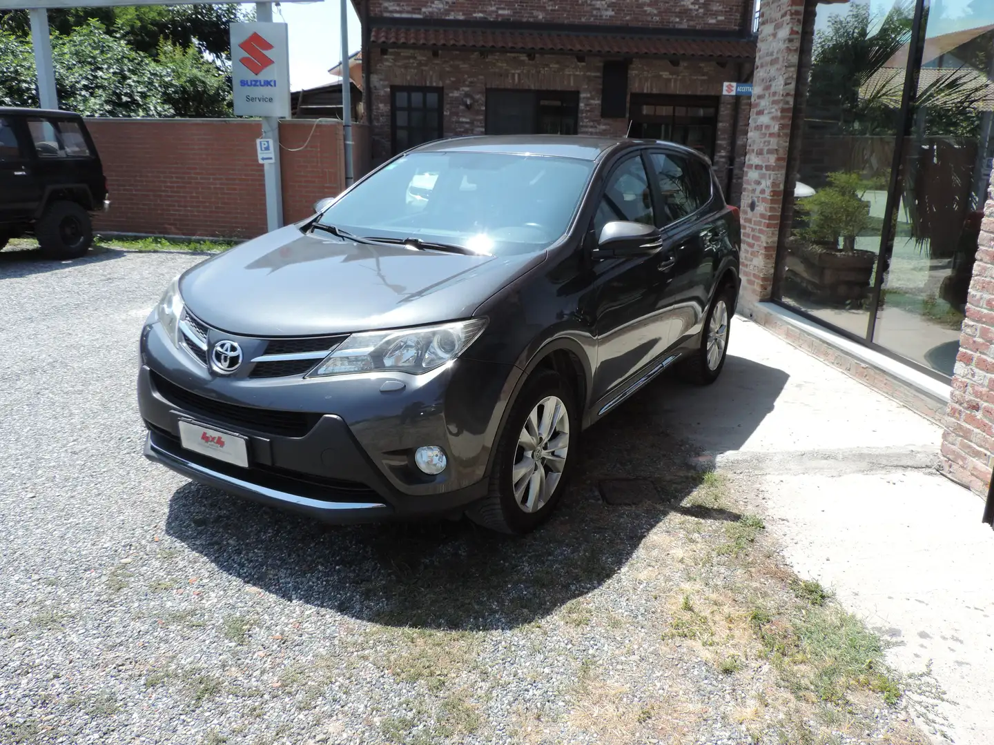 Toyota RAV 4 2013 Rav4 2.2 d-cat Lounge  4wd 150cv auto Gris - 2