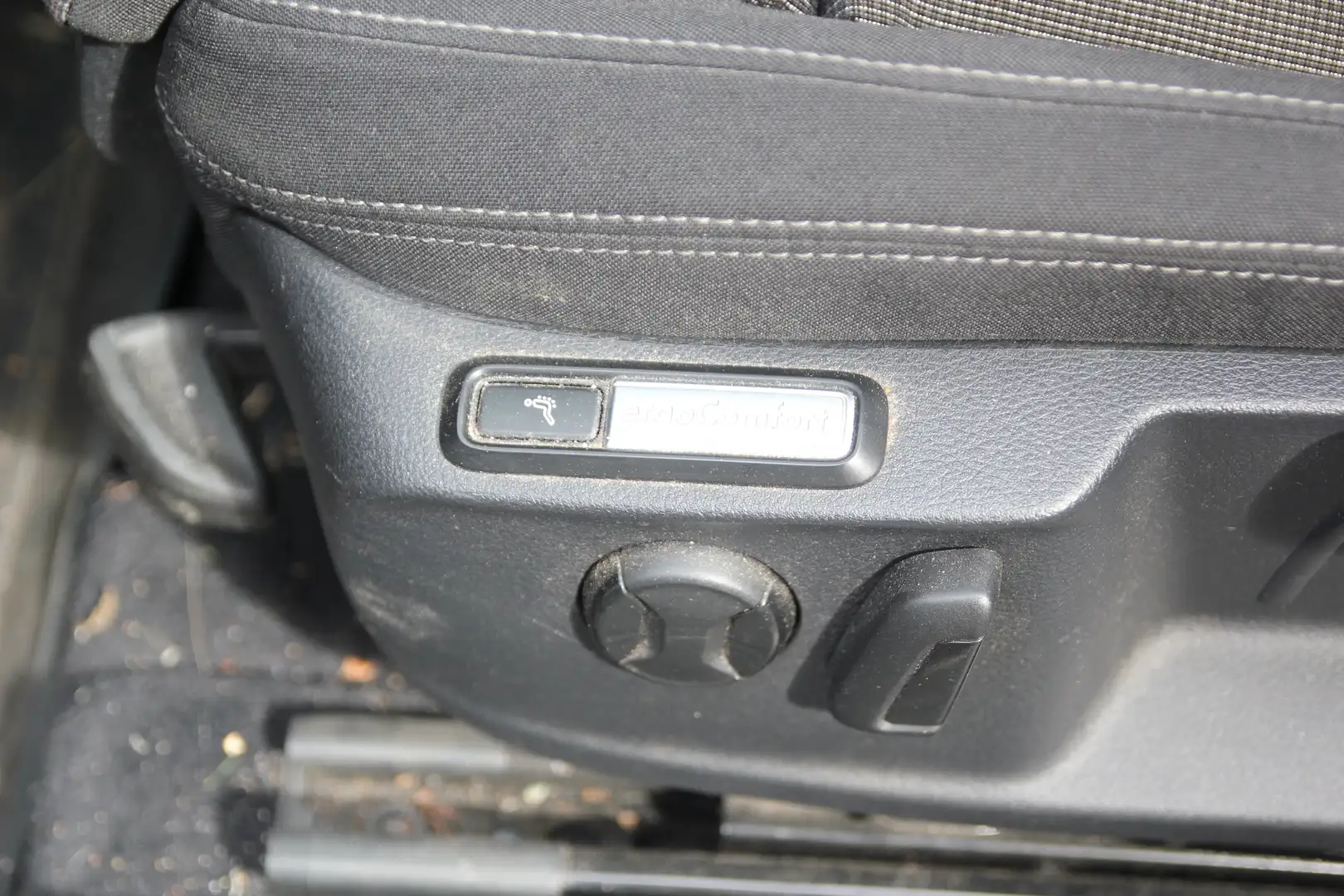 Volkswagen Passat Variant DSG, 19 Zoll, Navi, Kamera Alb - 2