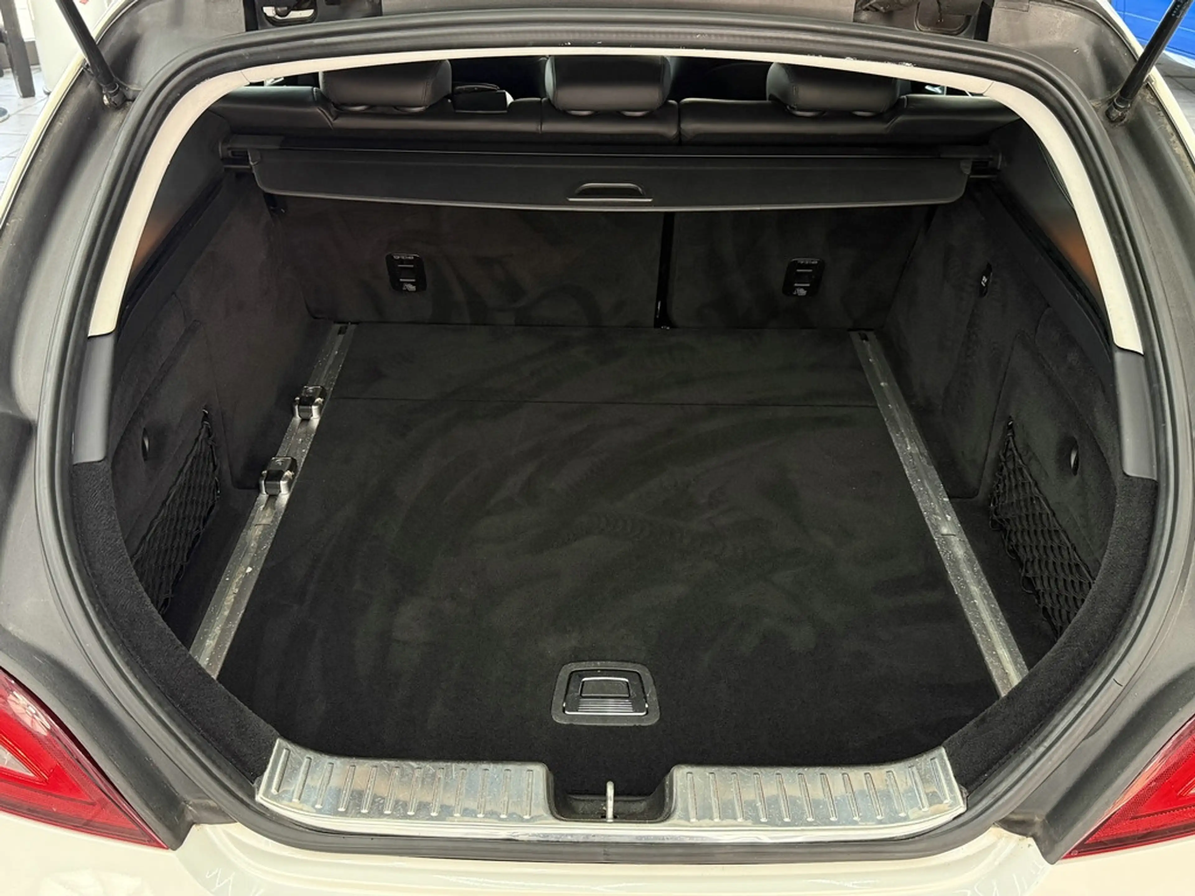 Mercedes-Benz CLS 350 d 4Matic Sport-Paket, LED — photo 11