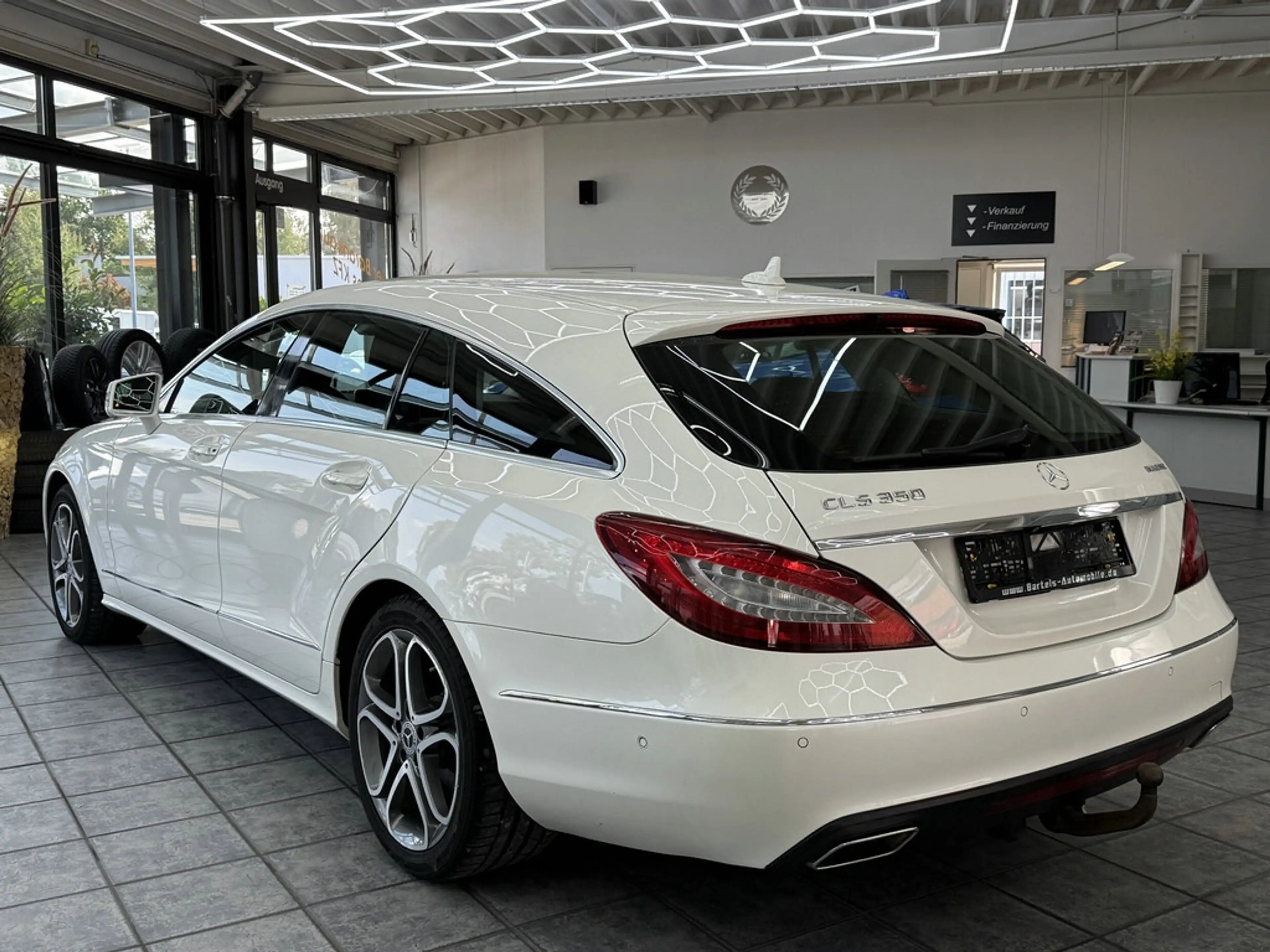 Mercedes-Benz CLS 350 d 4Matic Sport-Paket, LED — photo 7