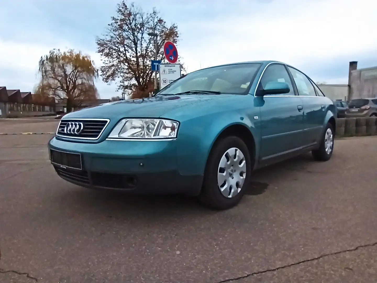 Audi A6 1.8 T Vert - 1