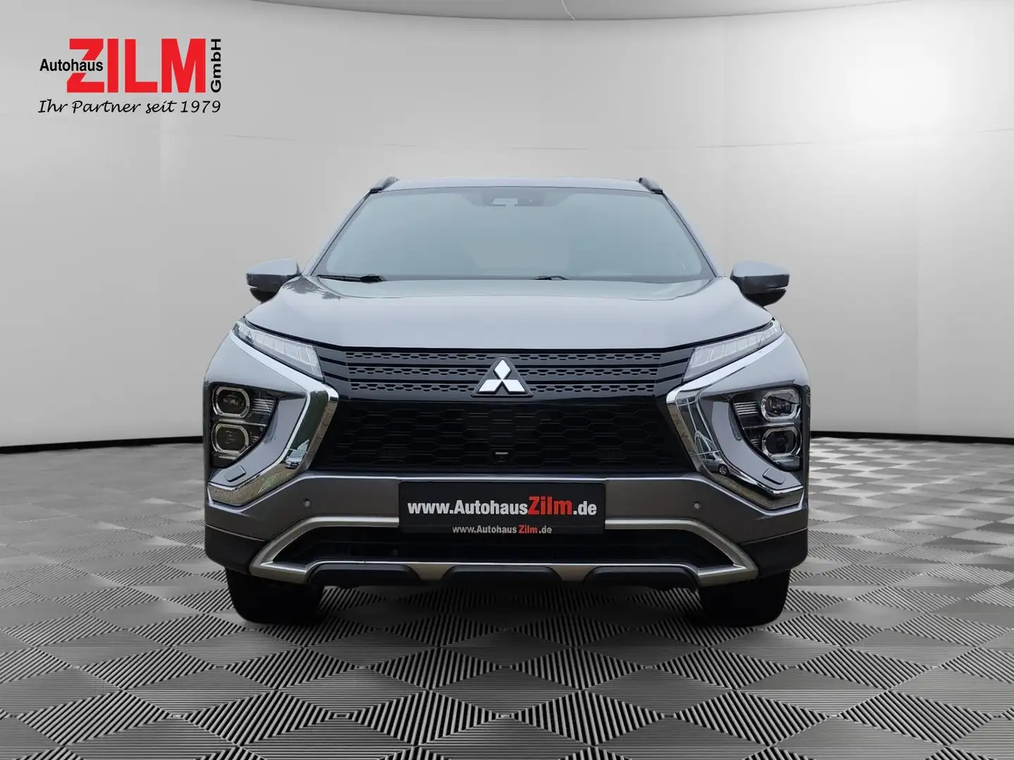 Mitsubishi Eclipse Cross PLUS Intro Hybrid 4WD Серый - 2
