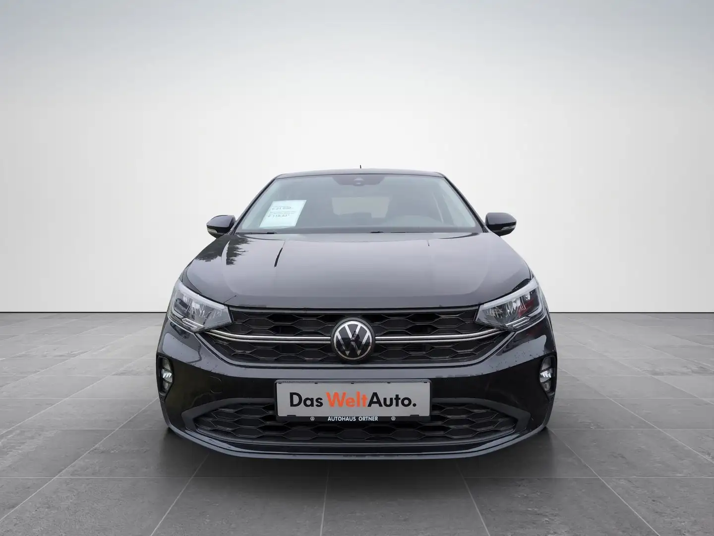 Volkswagen Taigo 4Me TSI Schwarz - 2