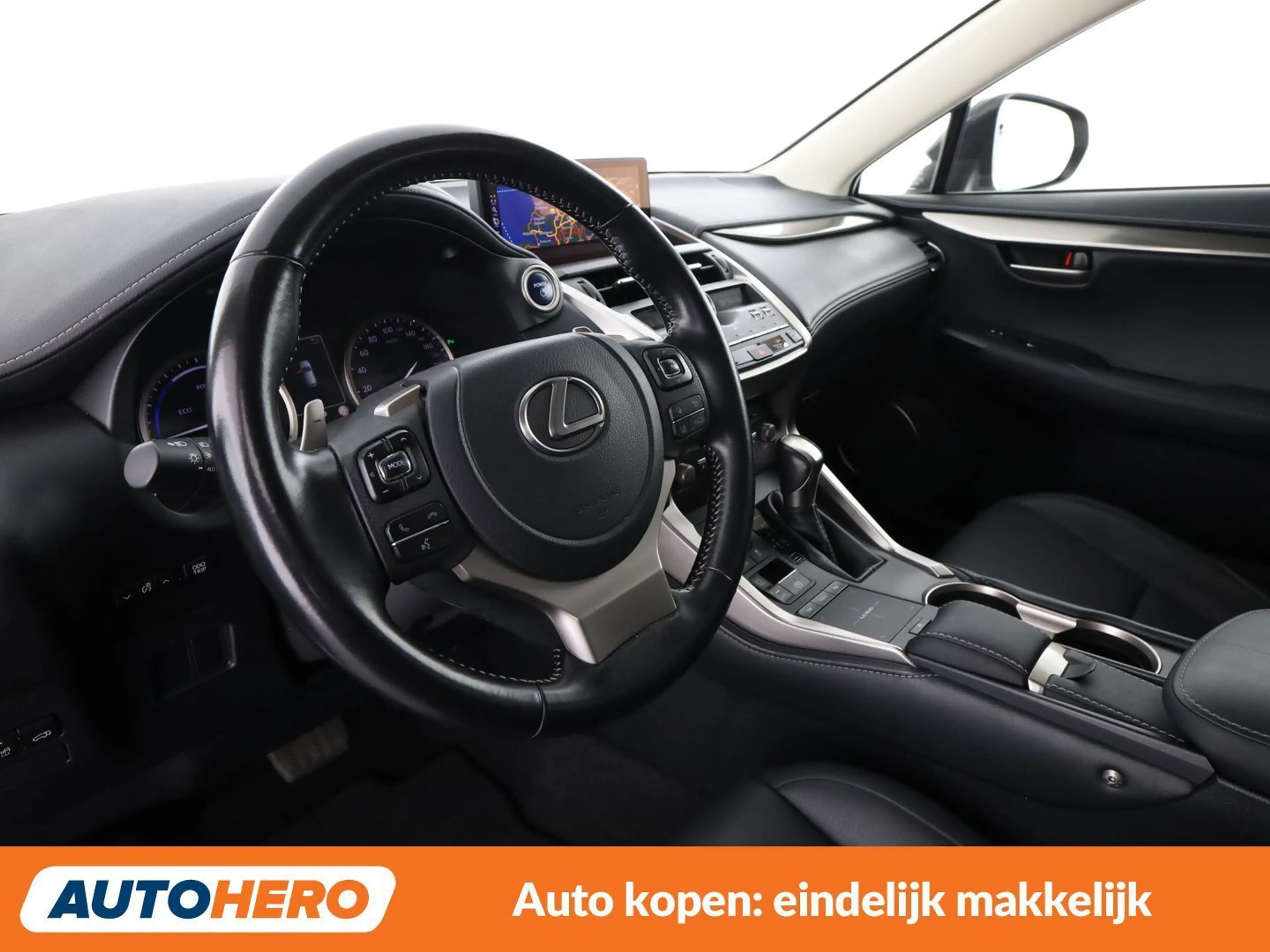 Lexus NX 300h NX 300h E-Four Premium — photo 11