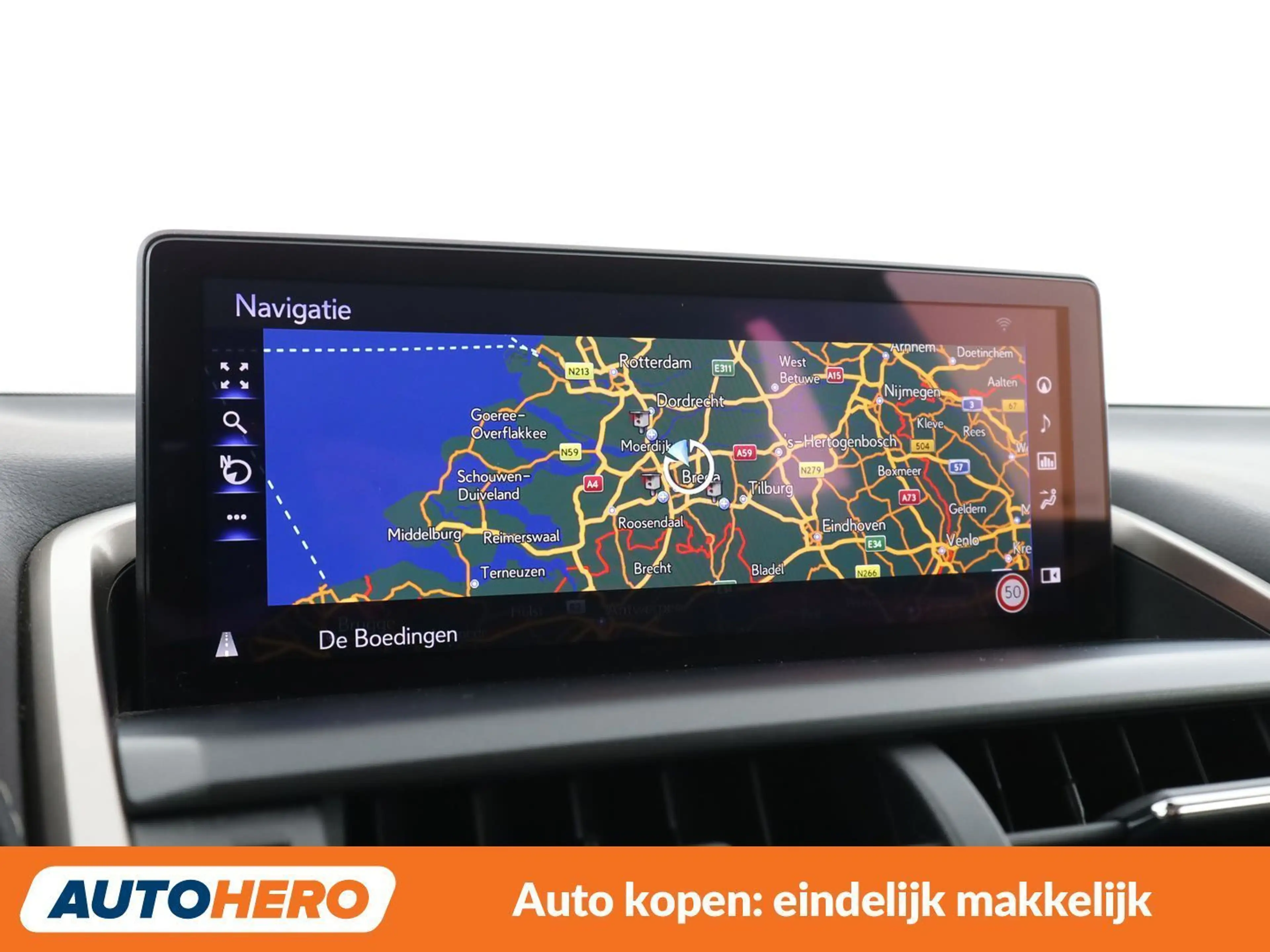 Lexus NX 300h NX 300h E-Four Premium — photo 21