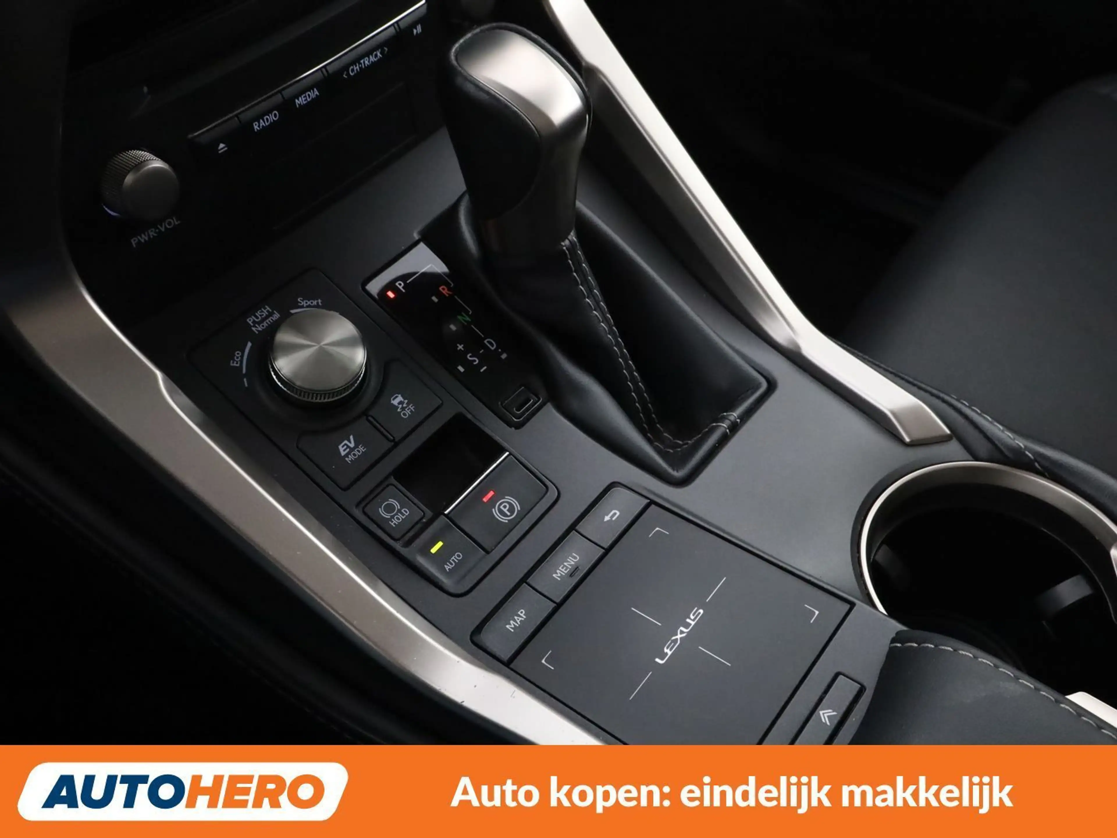 Lexus NX 300h NX 300h E-Four Premium — photo 26