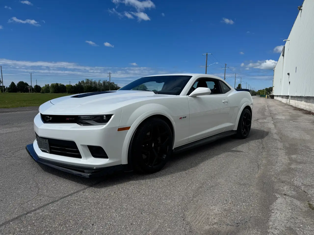 Chevrolet Camaro снимка Chevrolet Camaro