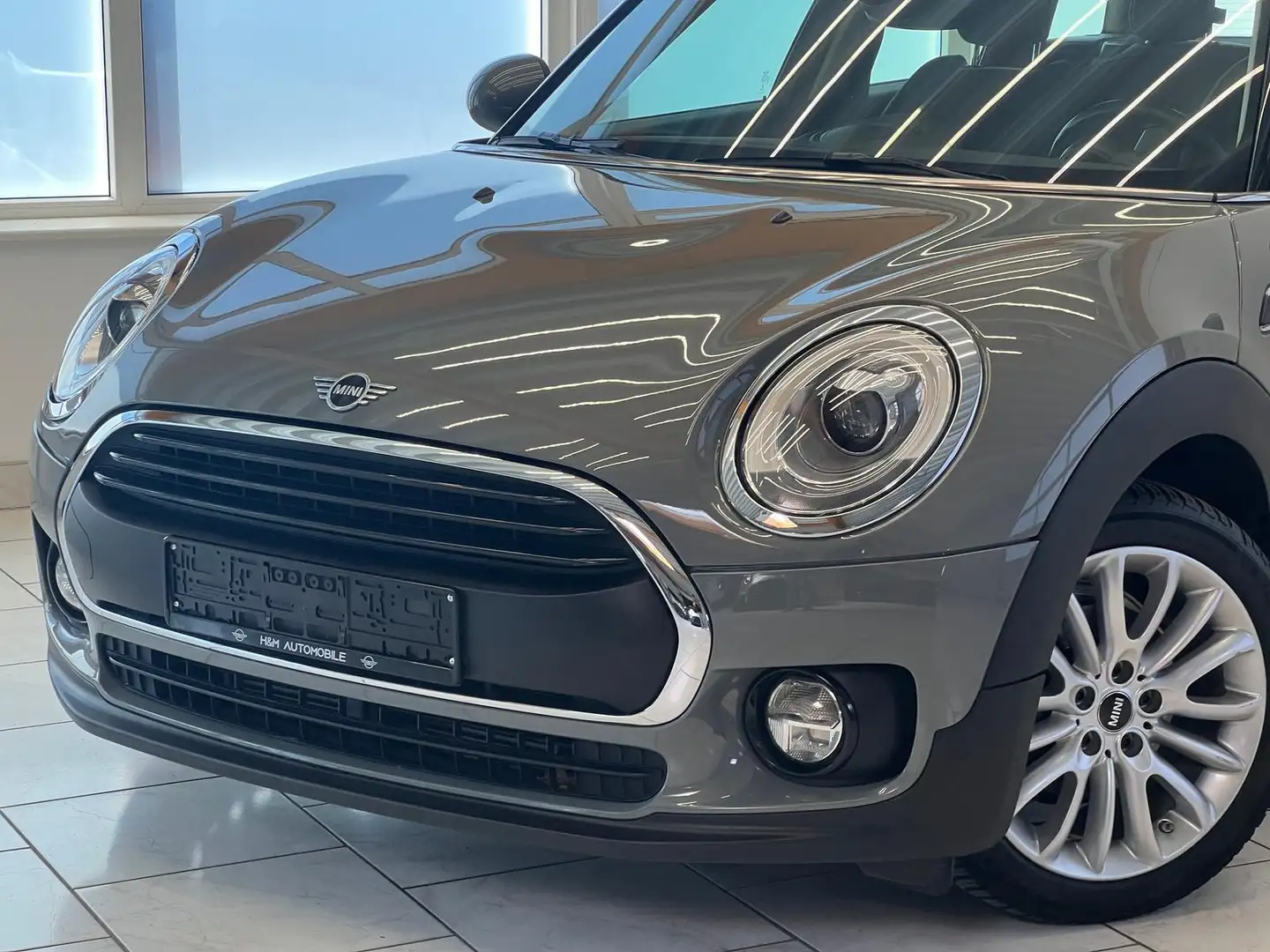 MINI One Clubman - LED/Klima/SHZ/PDC Grau - 2