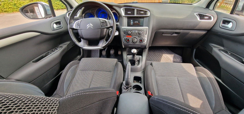 Citroen C4 Lim. Selection*NAVI*EURO-6*ALU*SHZ*84000KM*** — photo 14