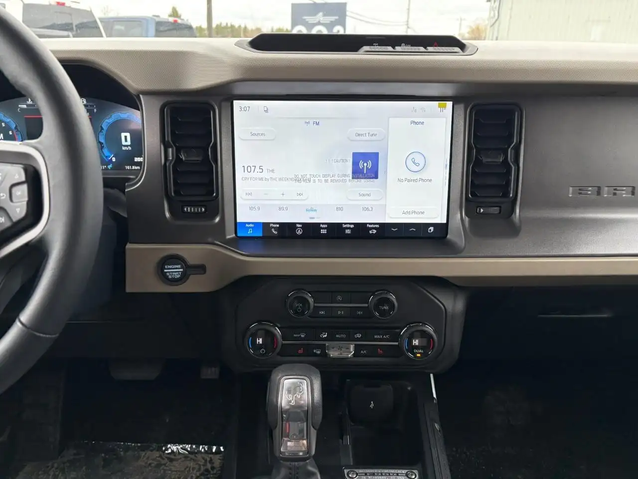 Ford Bronco снимка Ford Bronco