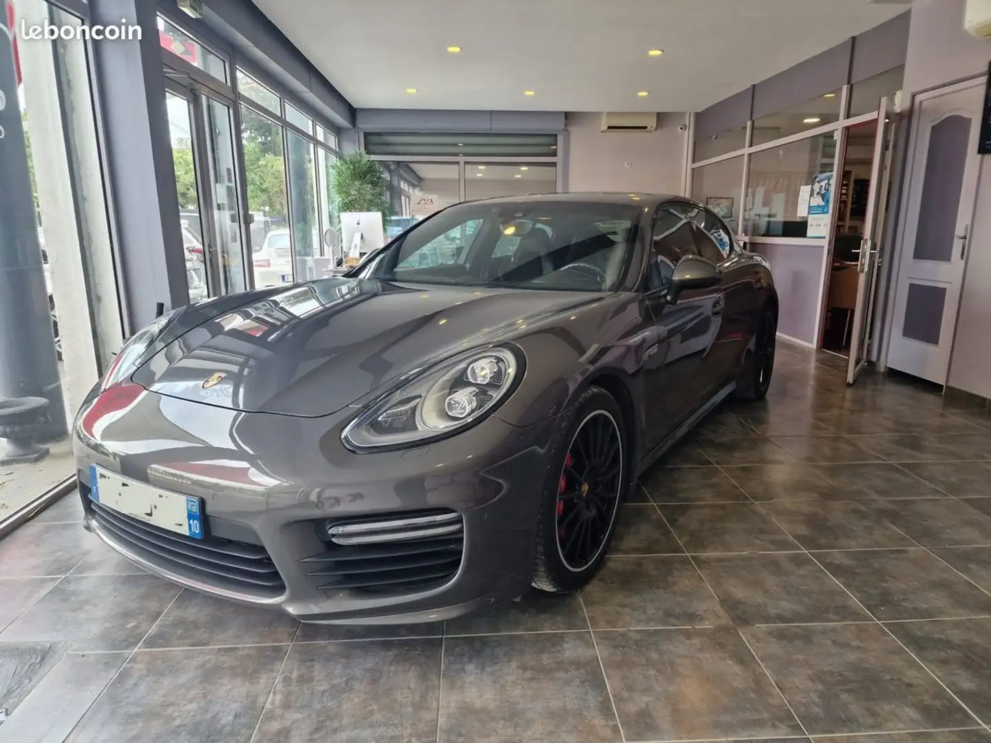 Porsche Panamera GTS – V8 440ch, Sportivité Pure, PDCC, Échappement Grau - 1