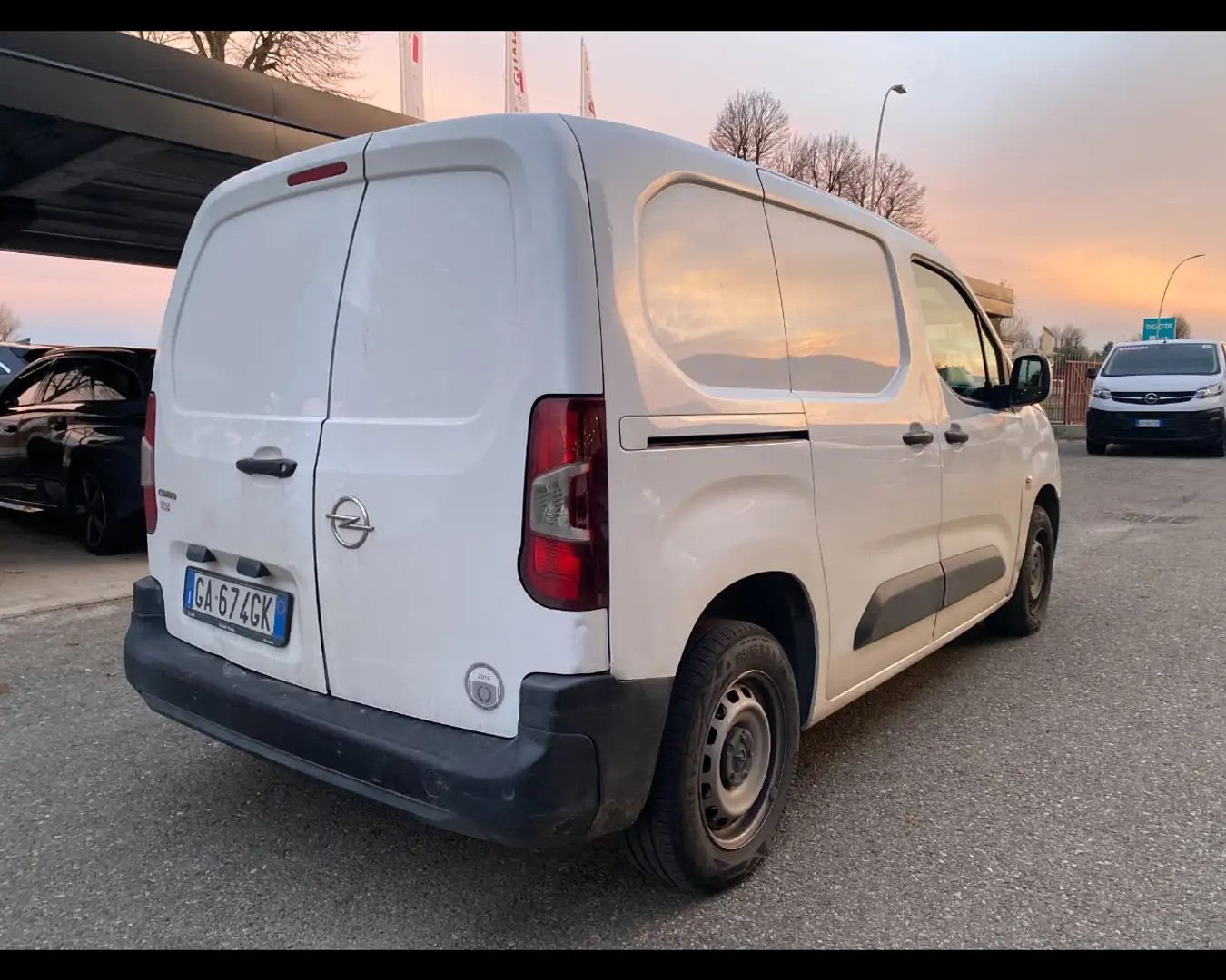 Opel Combo IV - Combo cargo 1.5d 75cv L1H1 Edition mt5 Blanc - 1