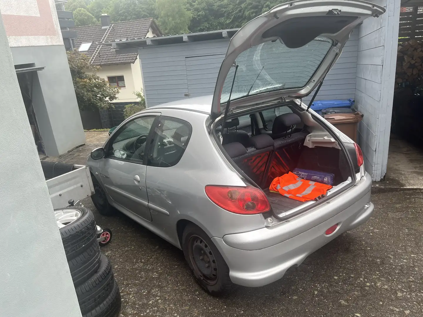 Peugeot 206 110 Quiksilver - 1