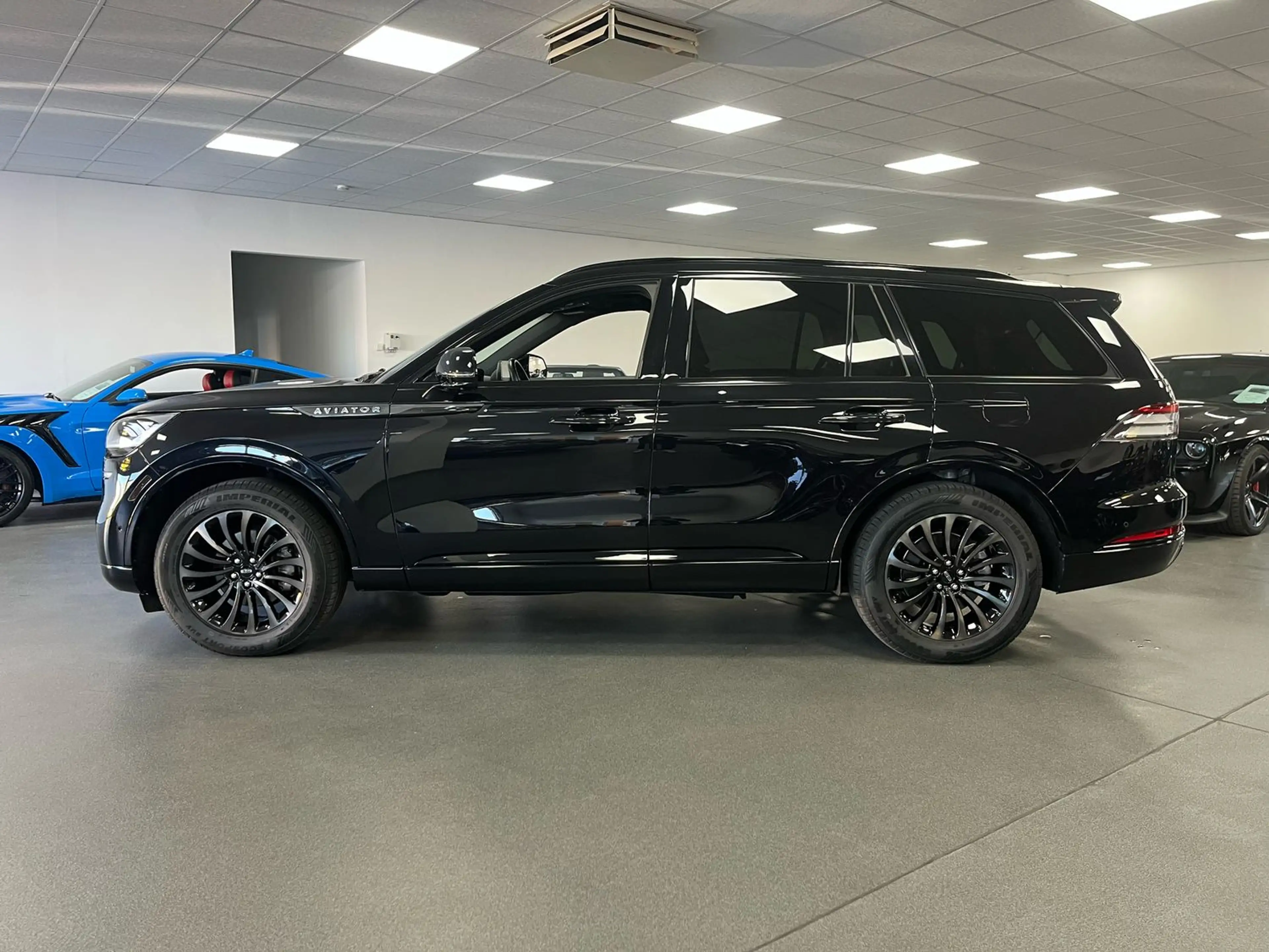 Lincoln Aviator Reserve 3,0l V6 4x4 VOLL/6-Sitze/HUD/360°Kamera — photo 6