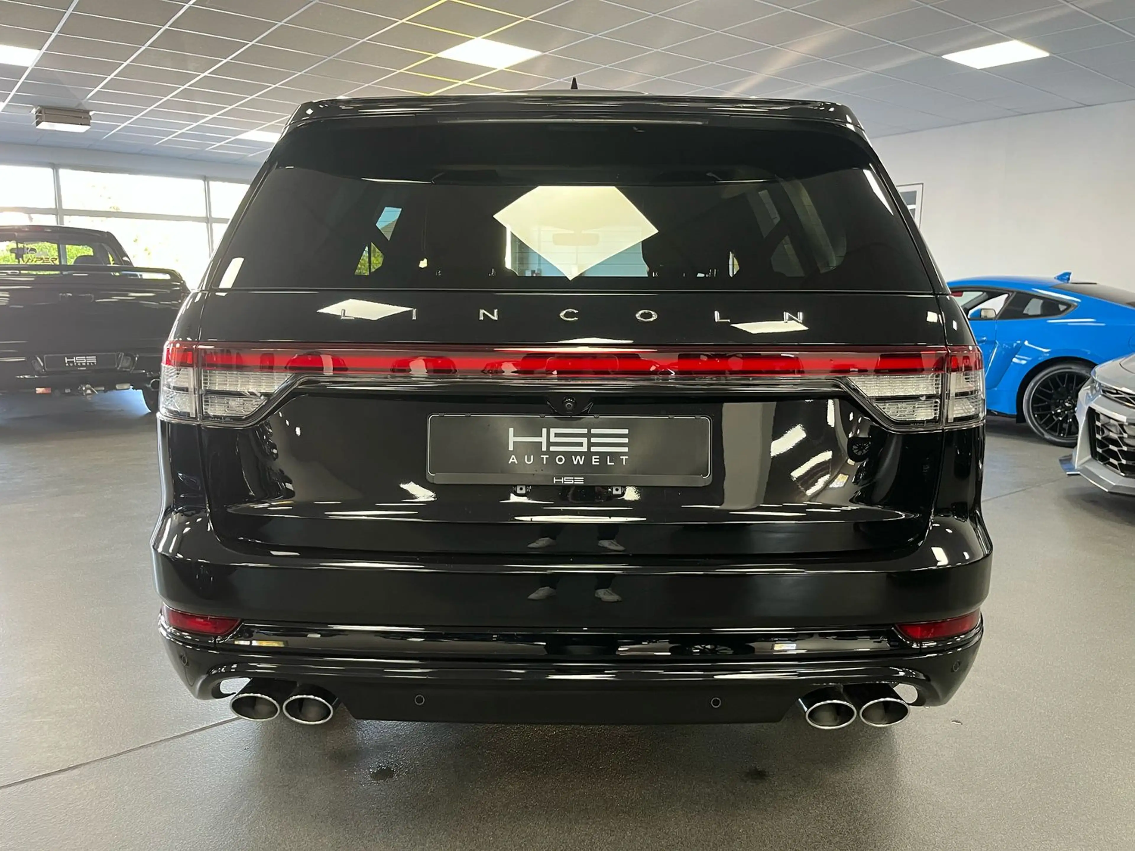Lincoln Aviator Reserve 3,0l V6 4x4 VOLL/6-Sitze/HUD/360°Kamera — photo 8