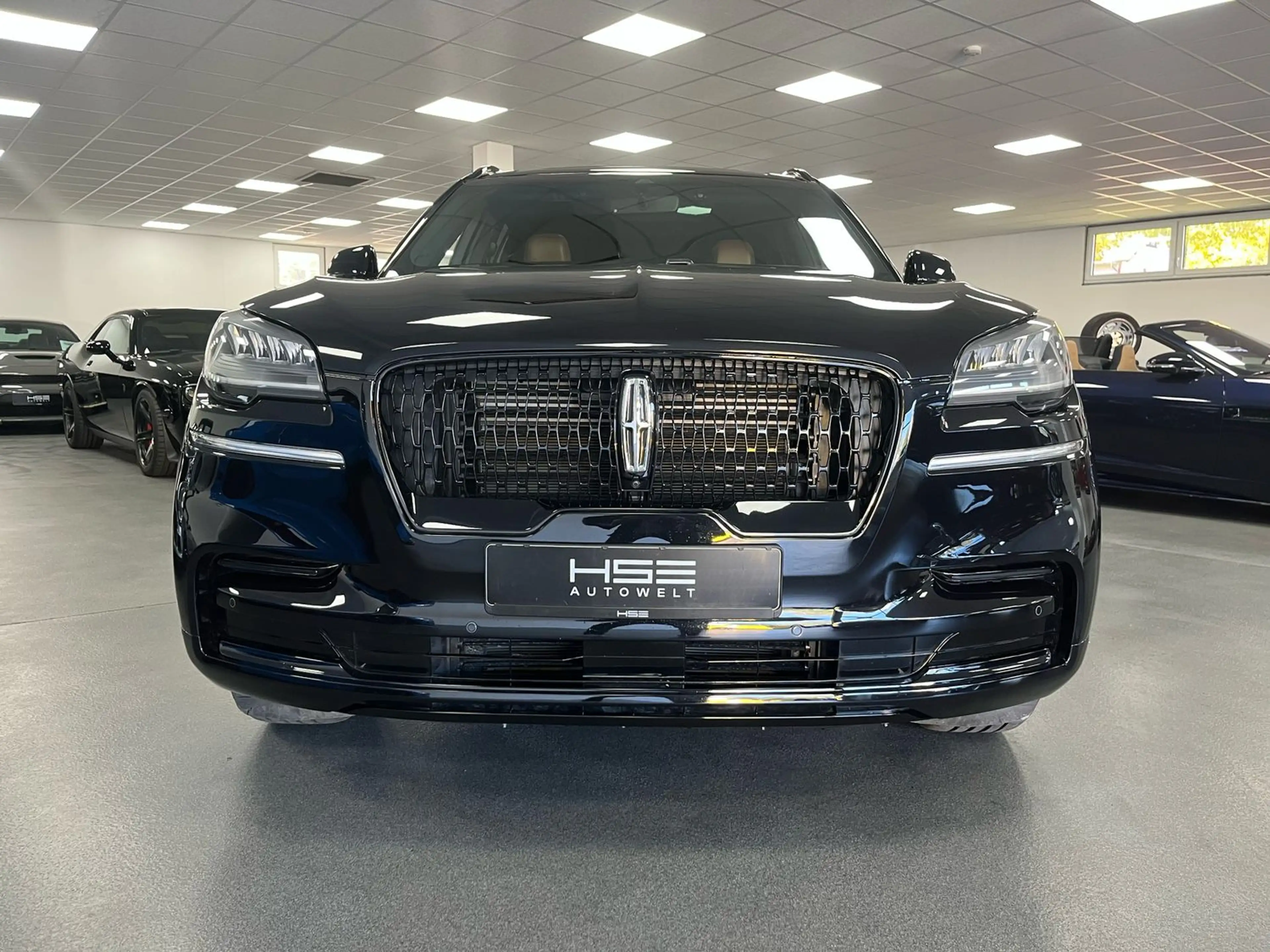 Lincoln Aviator Reserve 3,0l V6 4x4 VOLL/6-Sitze/HUD/360°Kamera — photo 4
