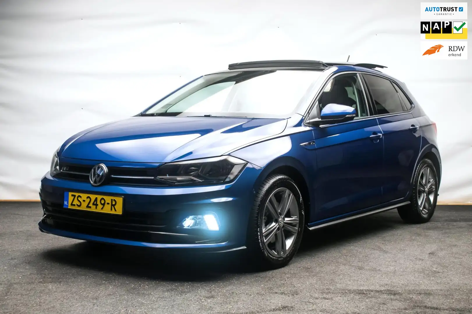 Volkswagen Polo 1.0 TSI Highline R-LINE 116PK ORG NL [ Panoramadak Blauw - 1