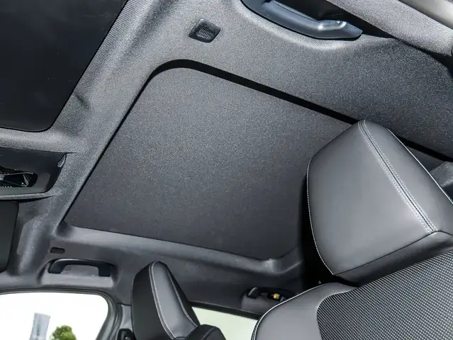 BMW Ix2 view 6