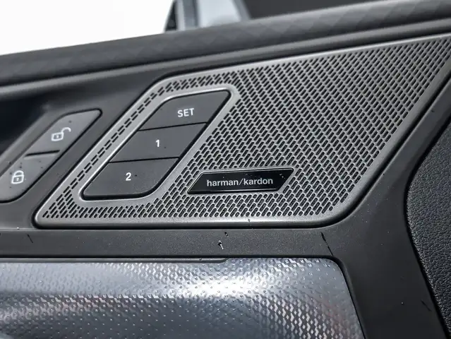 BMW Ix2 view 8