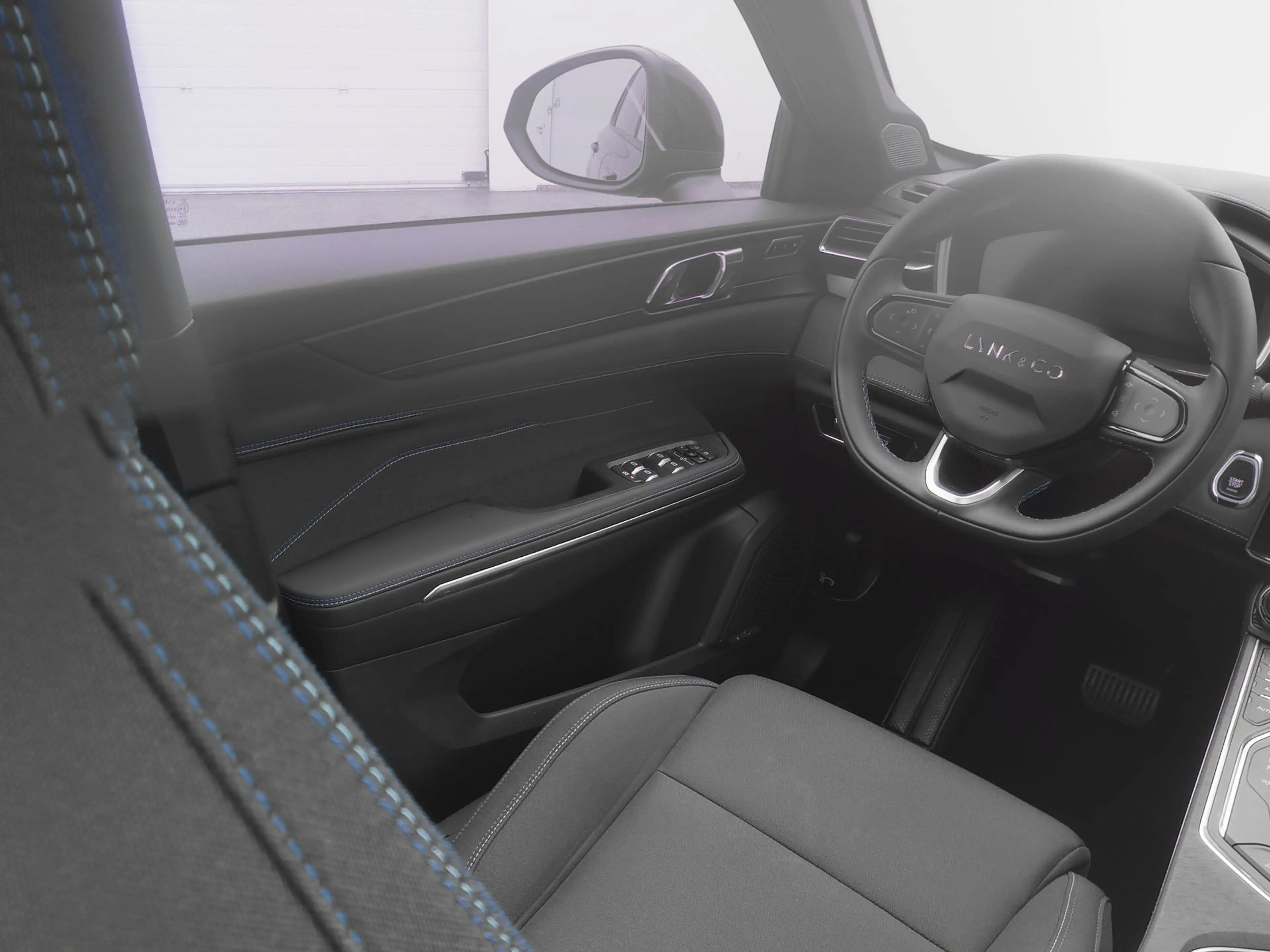 Lynk & Co 01 1.5 Plug-in Hybrid | 360° | BLACK | ZWARTE HEMEL | — photo 11