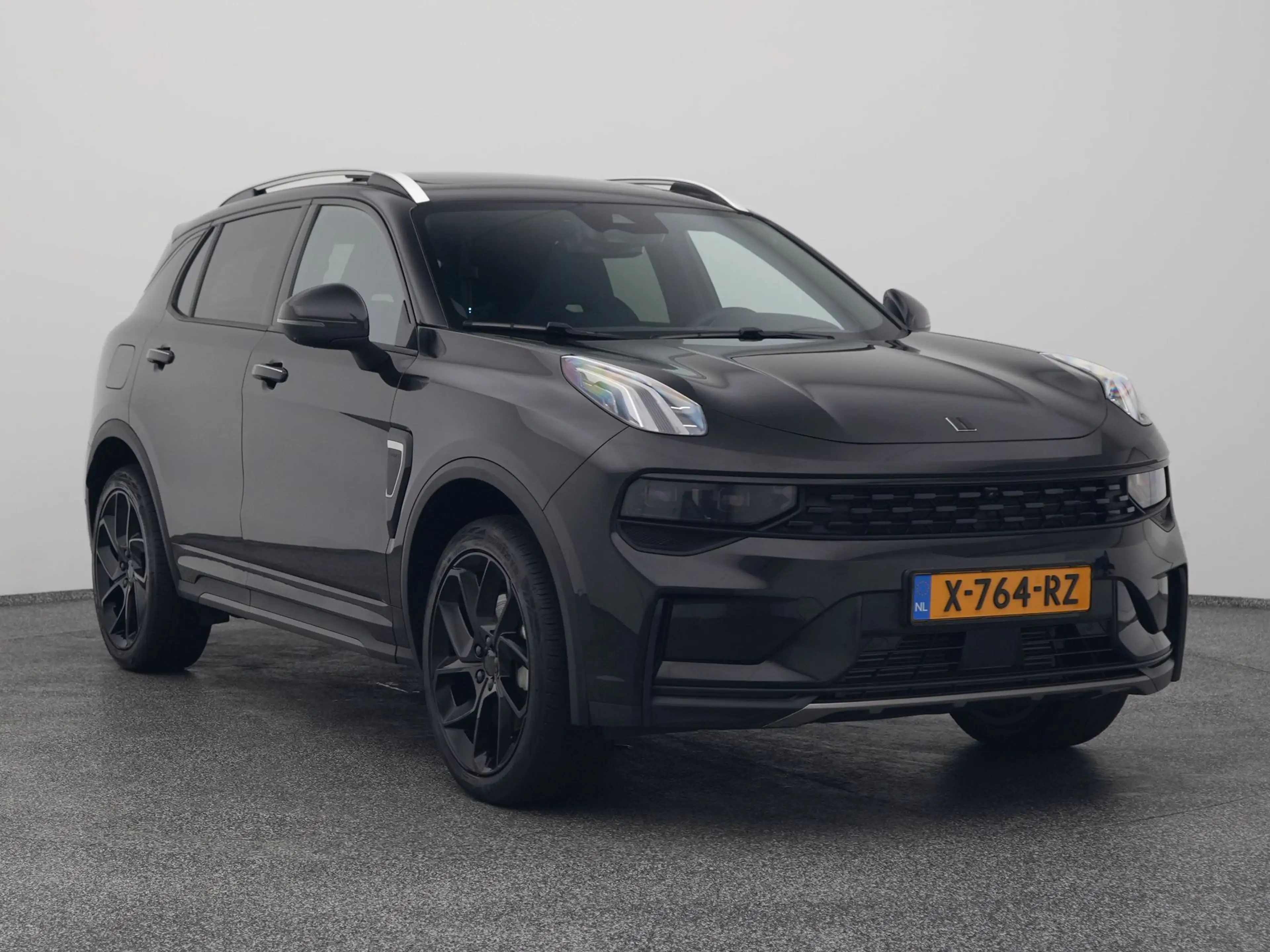 Lynk & Co 01 1.5 Plug-in Hybrid | 360° | BLACK | ZWARTE HEMEL | — photo 2