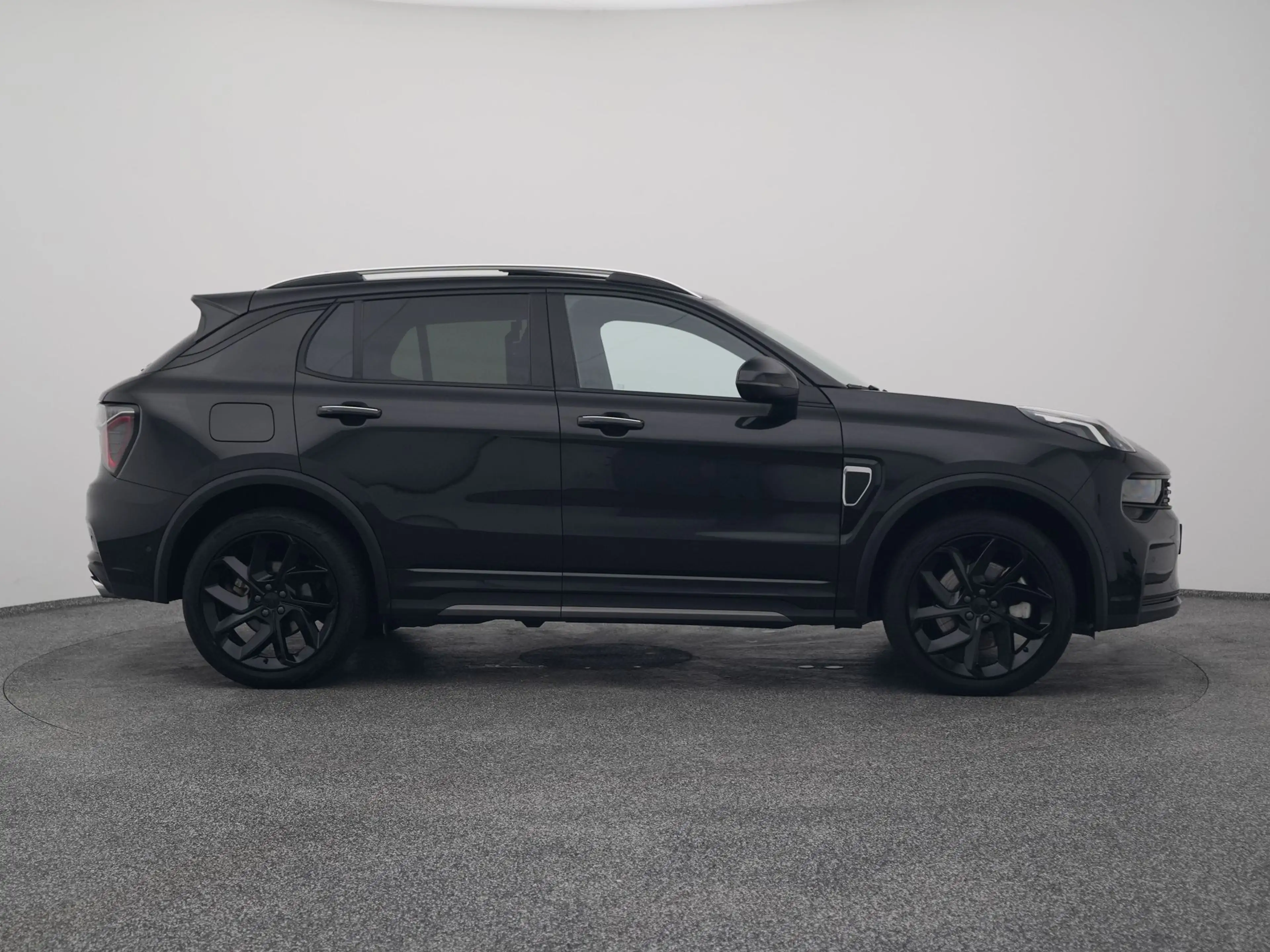 Lynk & Co 01 1.5 Plug-in Hybrid | 360° | BLACK | ZWARTE HEMEL | — photo 14