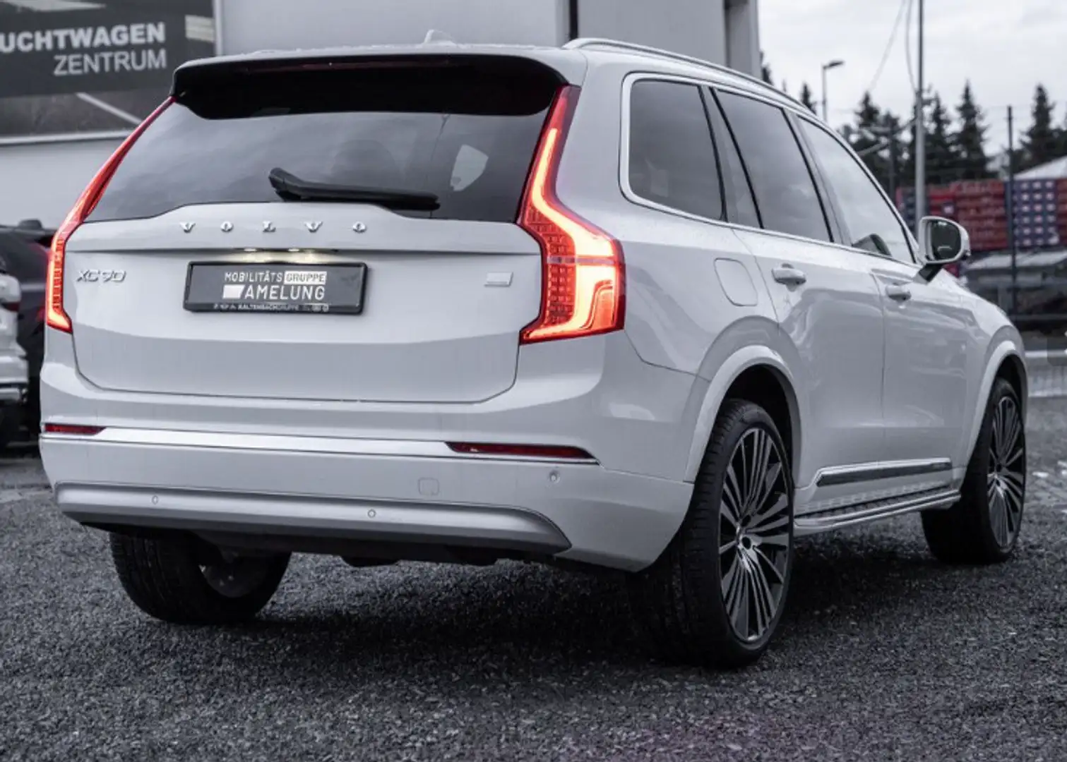 Volvo XC90 T8 Twin Recharge Inscription Expression AWD Aut. Blanco - 2